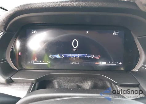 2021 Jeep Grand Cherokee L Limited 4X2 z USA, uszkodzony, nr VIN 1C4RJJBG9M8143301